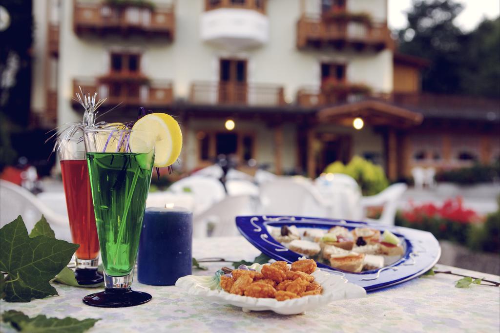 Hotel Almazzago كوميزادورا المظهر الخارجي الصورة