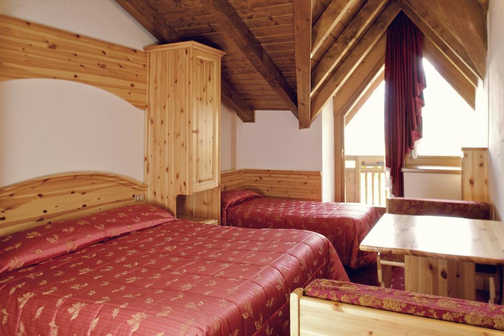 Hotel Almazzago كوميزادورا المظهر الخارجي الصورة