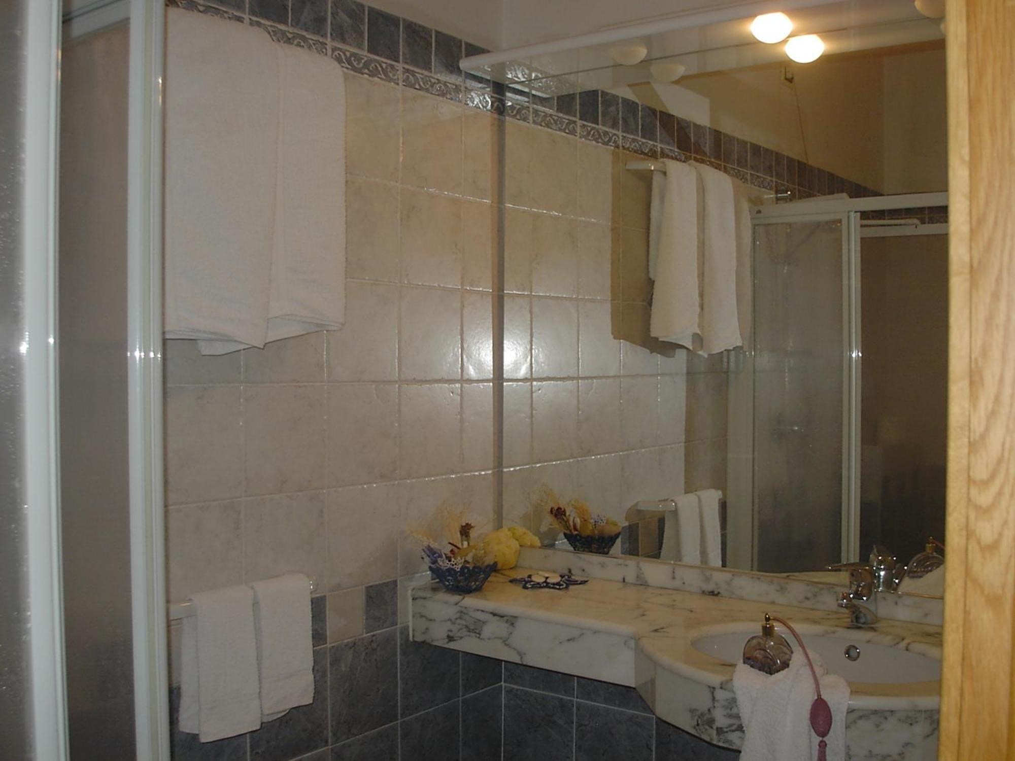 Hotel Almazzago كوميزادورا المظهر الخارجي الصورة